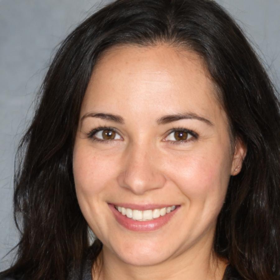 Anisa Kjelland - Senior Financial Analyst